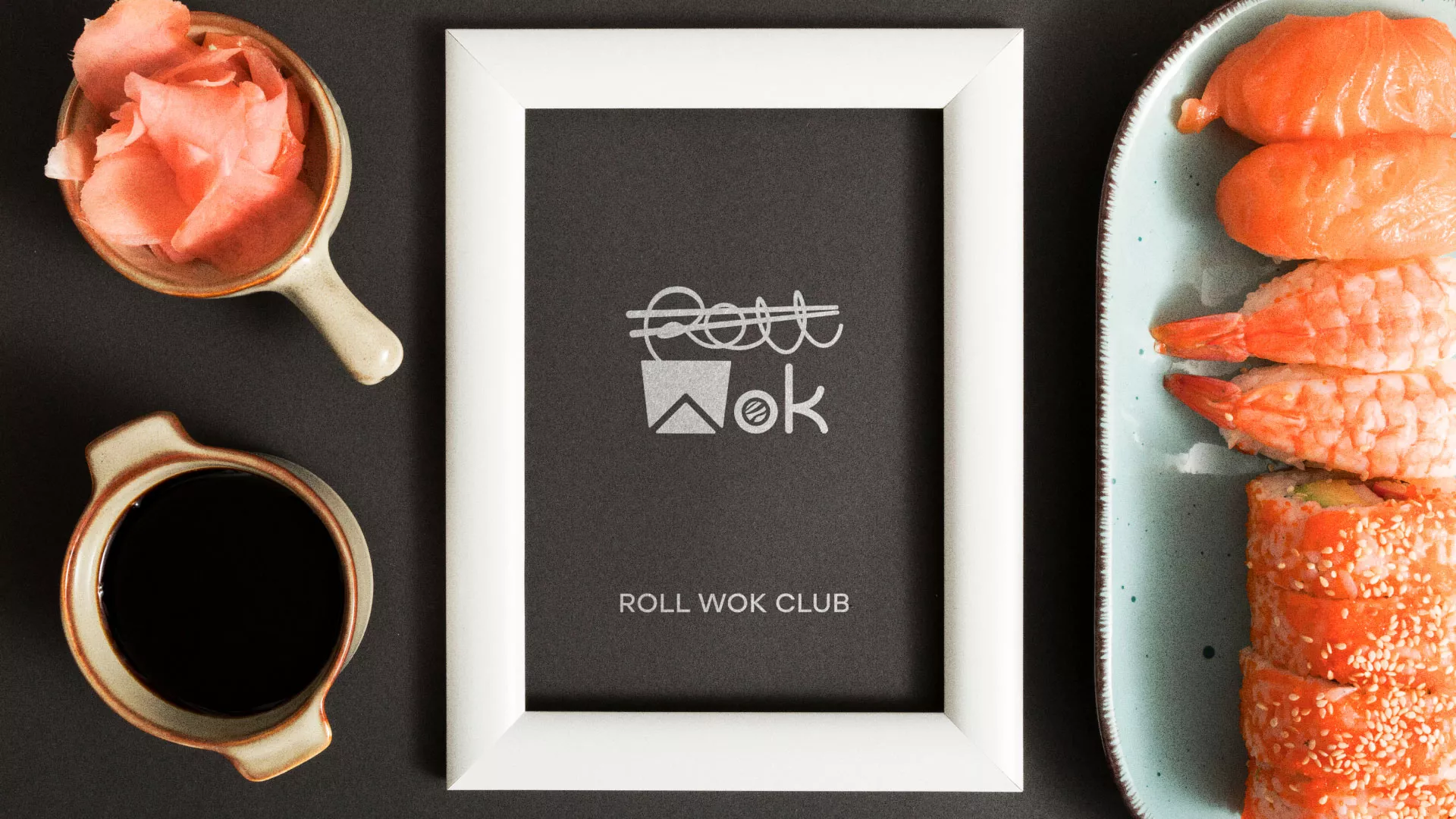 Разработка логотипа суши-бара «Roll Wok Club» в Болхове